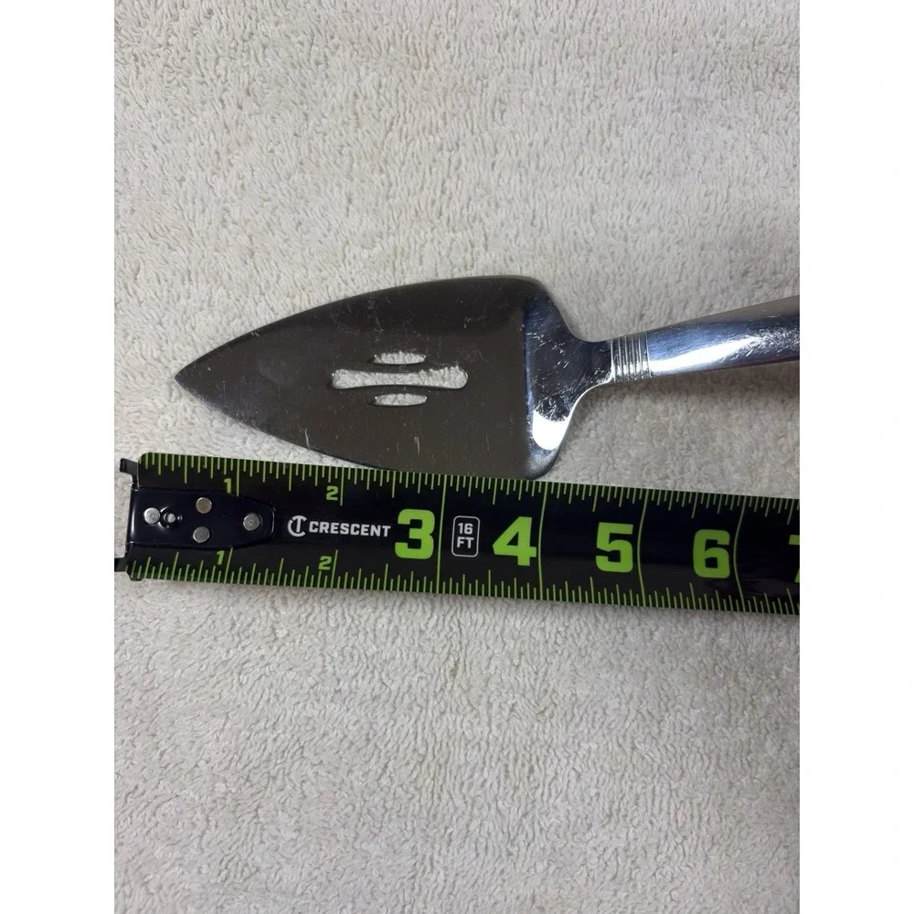 Oneida Stainless Steel Pierced Pie Cake Server Dessert Serving Utensil 10